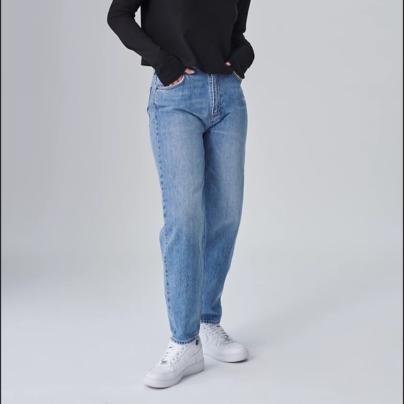 Denim Forum | The Gia High Rise Carrot 28L - Picture 5 of 6